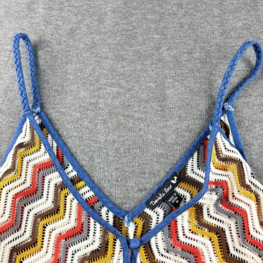 Double Zero Crochet Knit Tank Top Sz. M. Chevron Pattern Button Front Multicolor - Picture 4 of 9